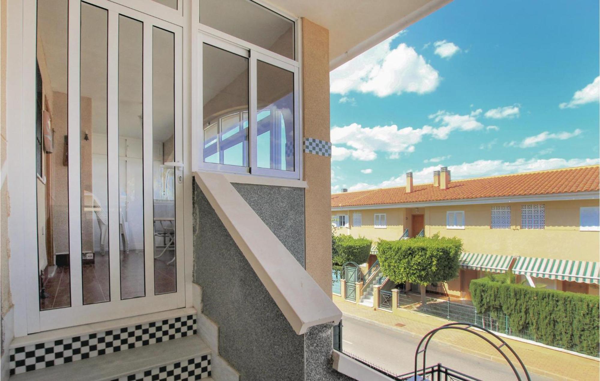Nice Apartment In Santa Pola With Kitchenette Zewnętrze zdjęcie
